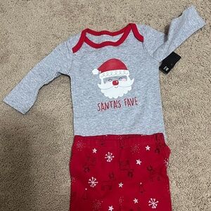 Santa's Fave outfit/ Baby Christmas 2pc set/ Red Christmas outfit/ 3M